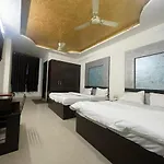 Blue Rose International, Family Hotel