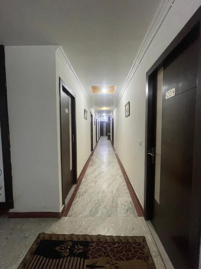 Hotel Blue Rose International, Family Agra (Uttar Pradesh)