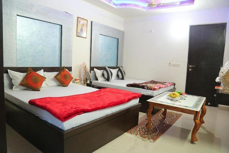 Hotel Blue Rose International, Family Agra (Uttar Pradesh)